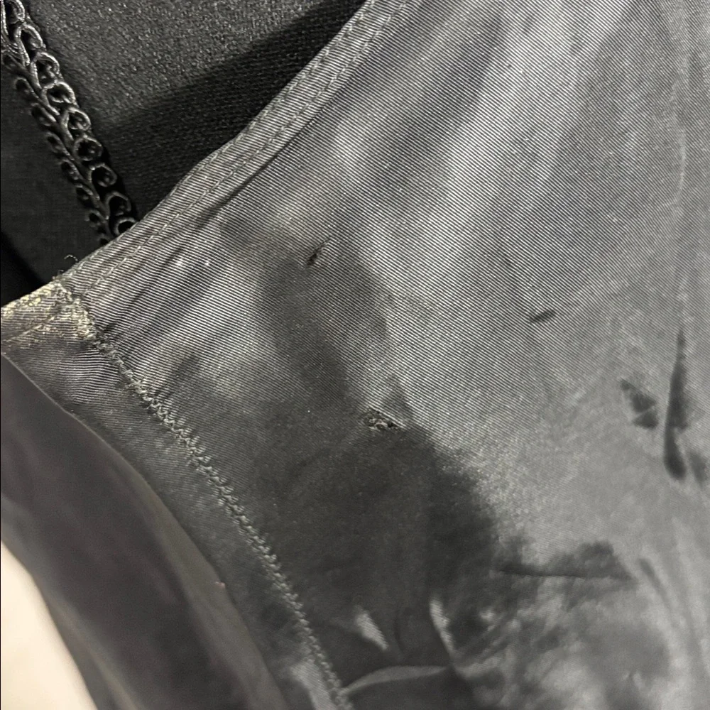 Vintage 40s/50s Black Taffeta Slip - Picture 6 of 7